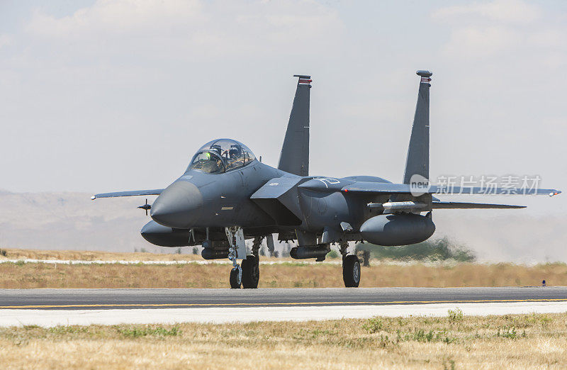 f - 15战斗机